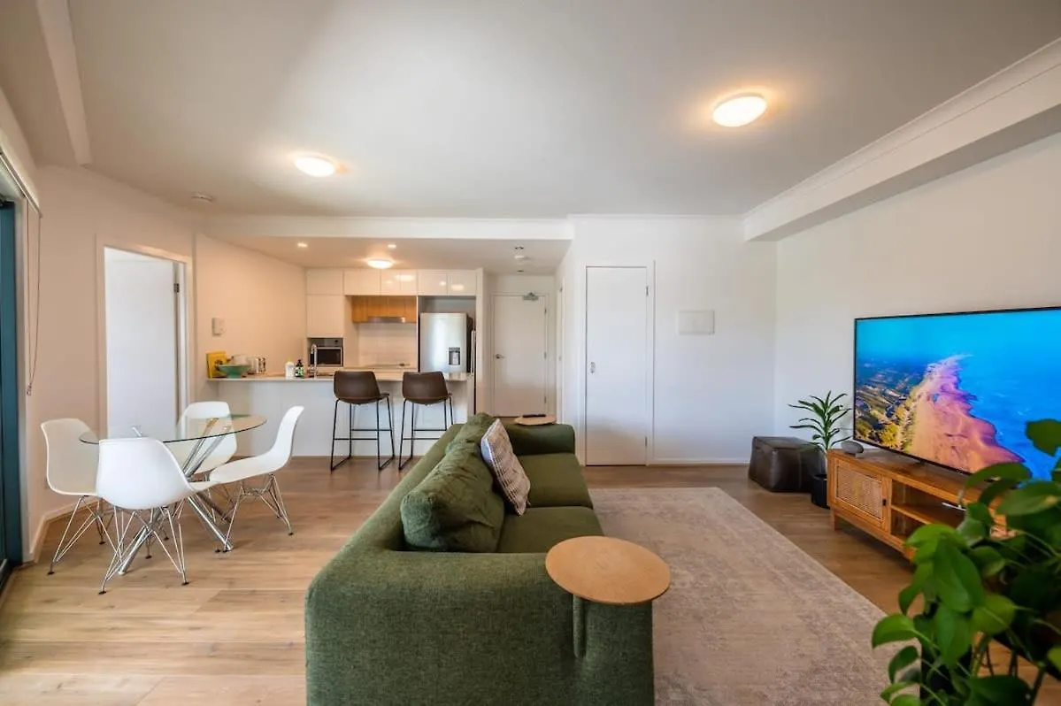 Tranquil 2-Bed Inner City Retreat With Parking Brisbane 0*,